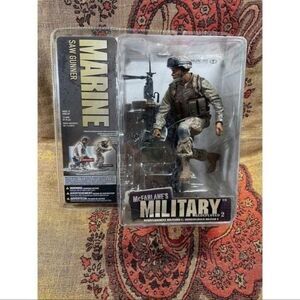 Marine Saw Gunner Figure